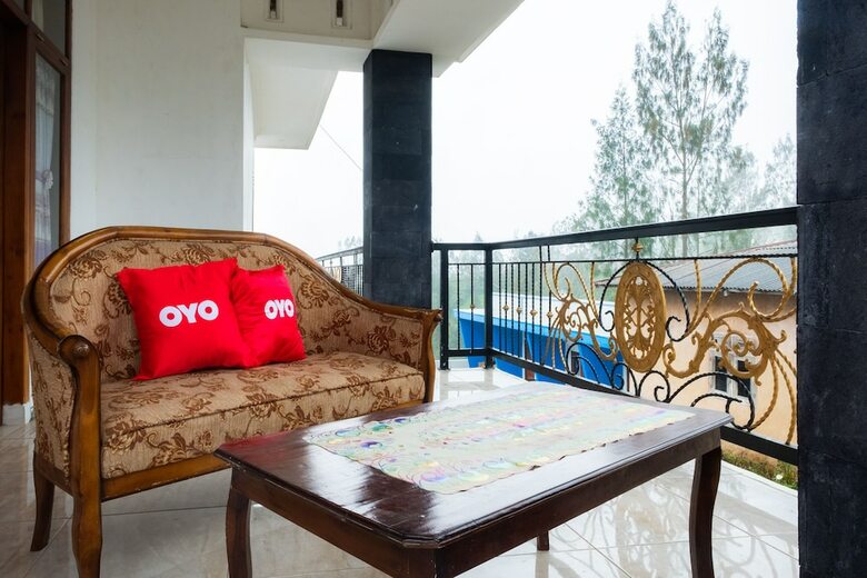 Hotel Oyo 2169 Anugrah Bromo Homestay