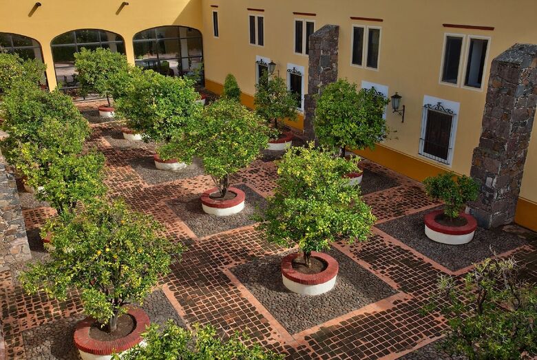 Hotel Hacienda Jurica By Brisas