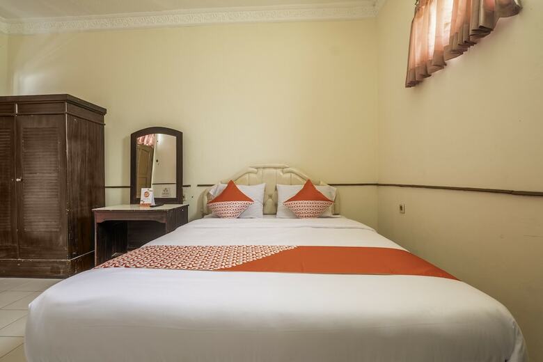 Oyo 2346 Hotel Padjadjaran 1
