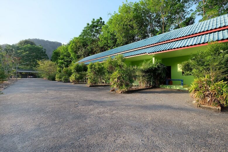 Hotel Oyo 675 Phu Ching Resort