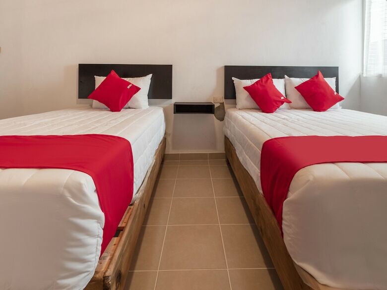 Oyo Hotel Poy Poy