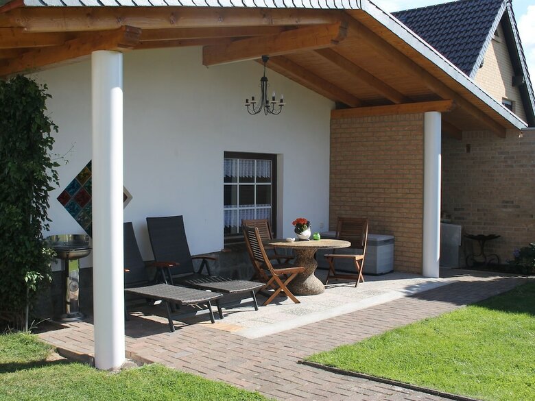 Quaint Apartment In Rerik Located By The Seaside