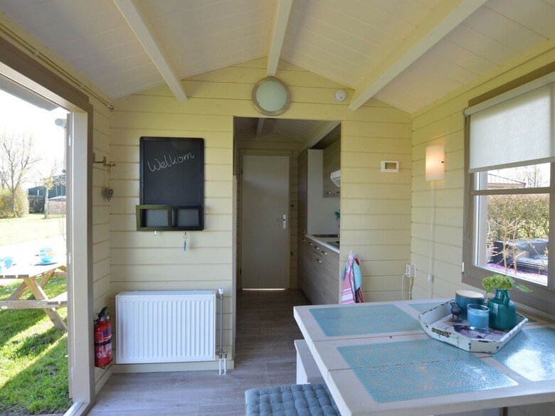 Cosy Chalet At Small-scale Campsite Near Biesbosch Area