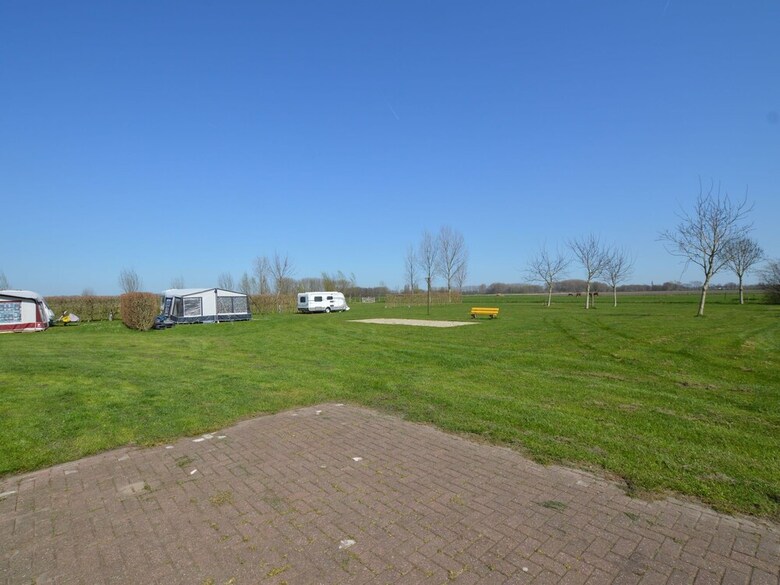 Cosy Chalet At Small-scale Campsite Near Biesbosch Area
