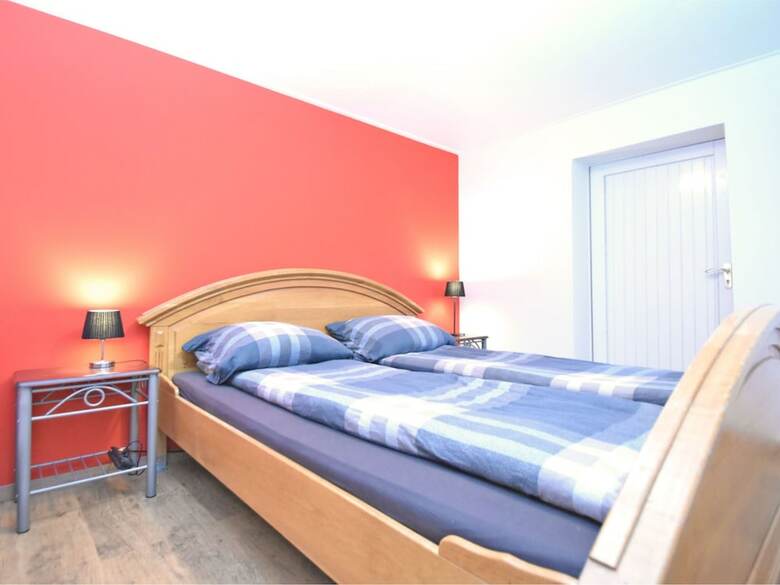 Spacious Apartment In Ober-waroldern With Sauna