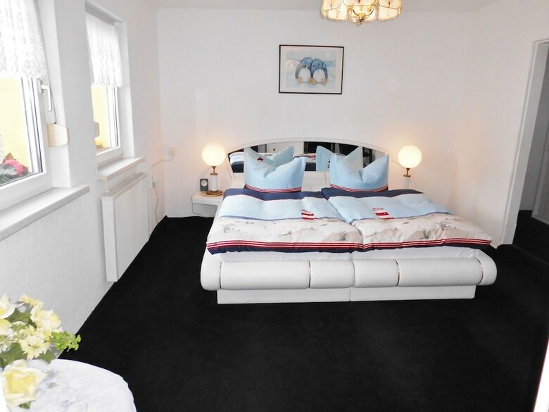 Spacious Holiday Home In Sommerfeld Near Lake