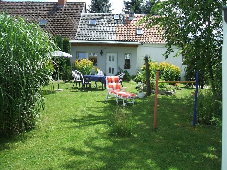 Spacious Holiday Home In Sommerfeld Near Lake