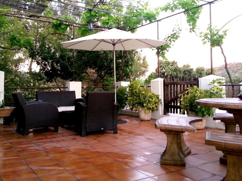 Charming Cottage In Loja With Private Pool