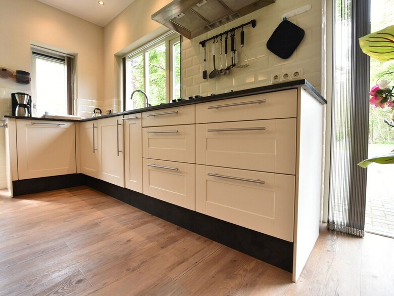 Comfortable Holiday Home In Lieveren Drenthe With Terrace