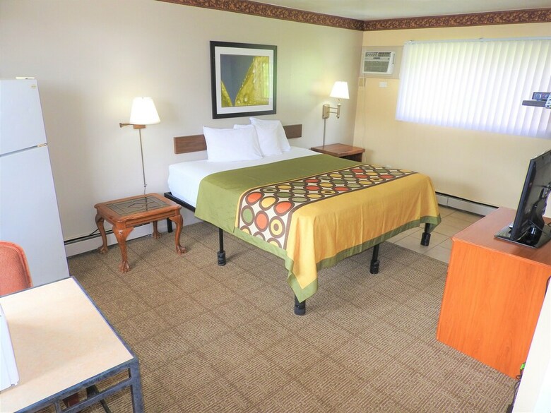 Motel Country Meadow Inn