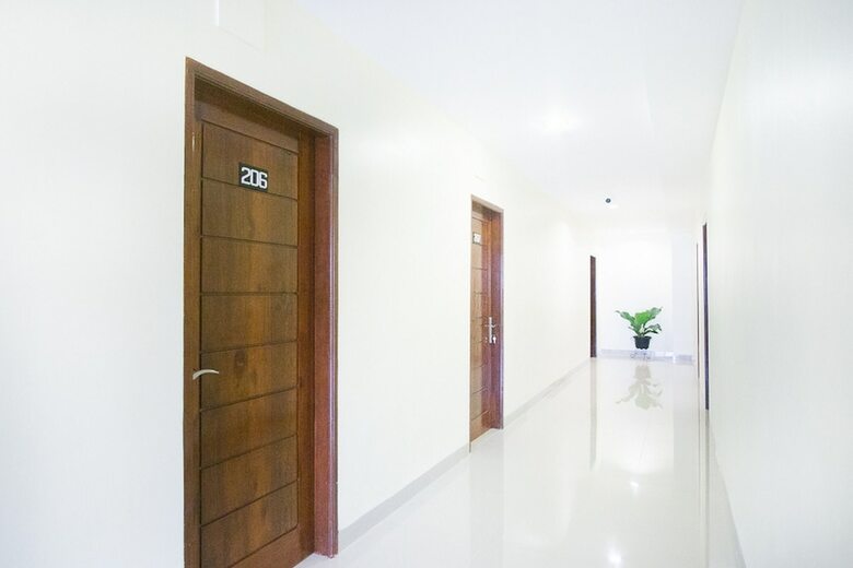 Apartamentos Reddoorz @ Rs Adam Malik Medan