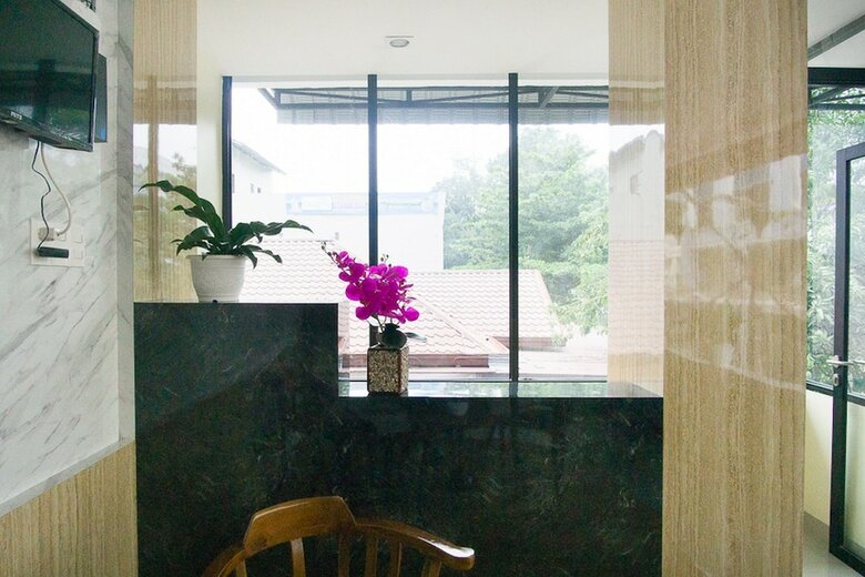 Apartamentos Reddoorz @ Rs Adam Malik Medan