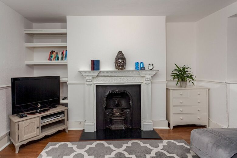 Spacious Pentonville Road Apartment - Mlh