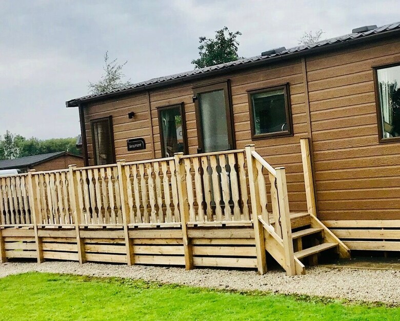 Stunning Lodge - Home From Home