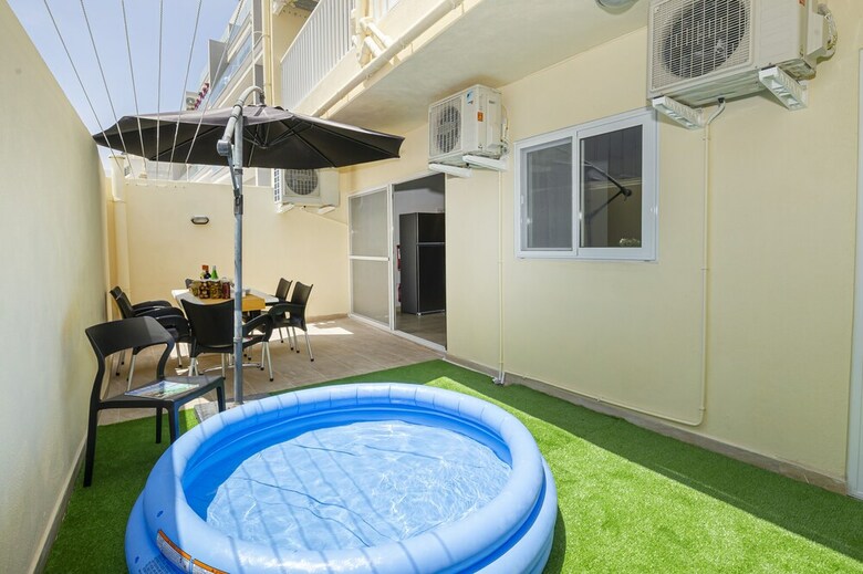 Apartamentos Summer Breeze Maisonette With Terrace