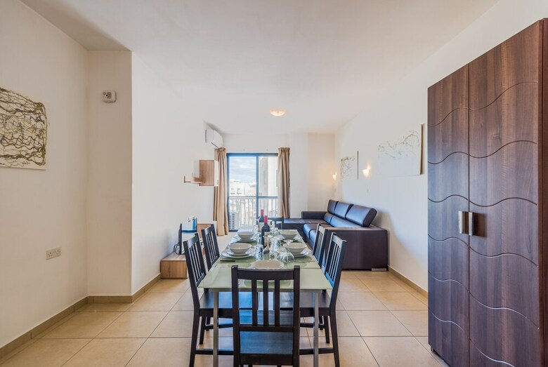 Summer Breeze Comfort Apartments