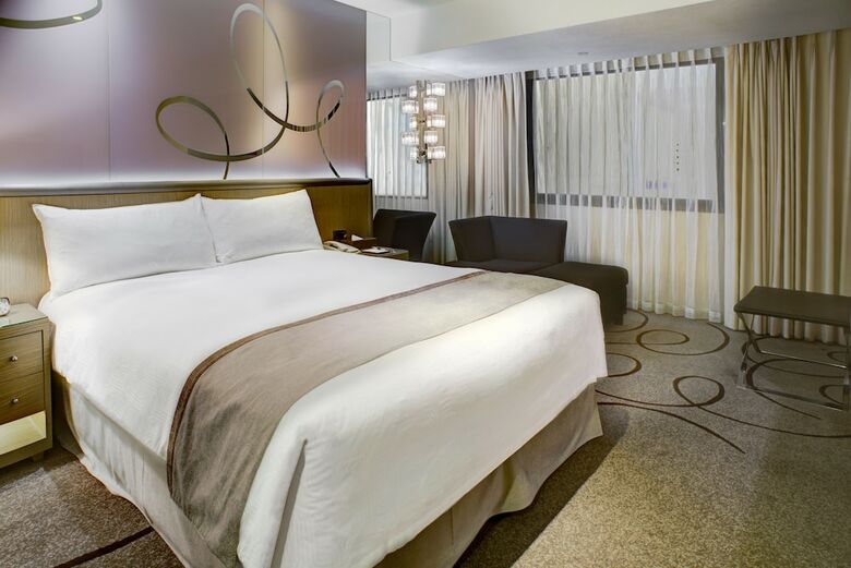 Chateau de Chine Hotel Kaohsiung