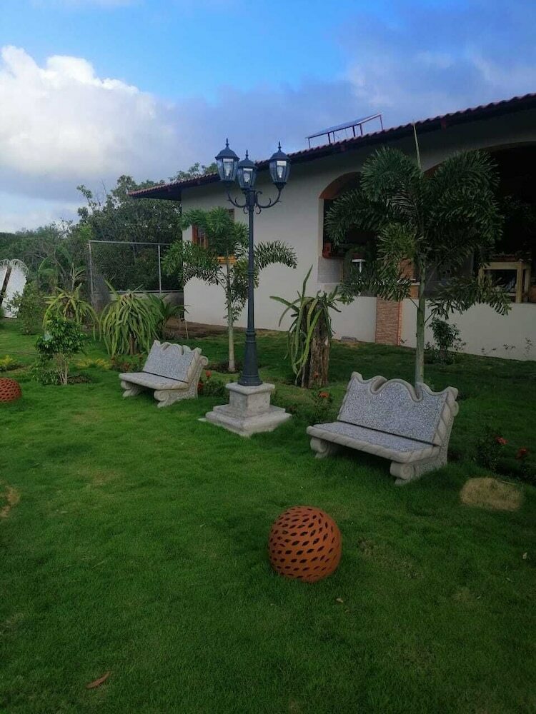 Hotel La Estancia