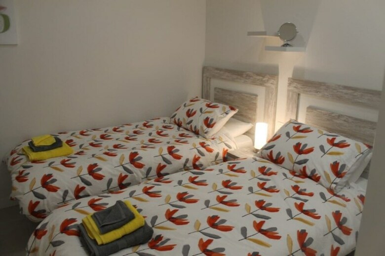 Brand New Ground Floor Apartment In Los Dolses Eb2