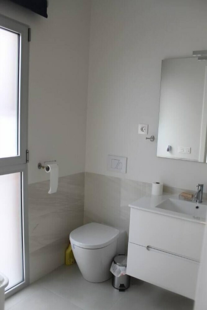 Brand New Ground Floor Apartment In Los Dolses Eb2
