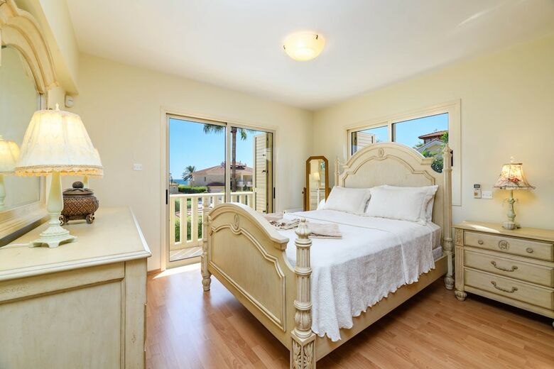 Nefeli Larnaca Beach Villa