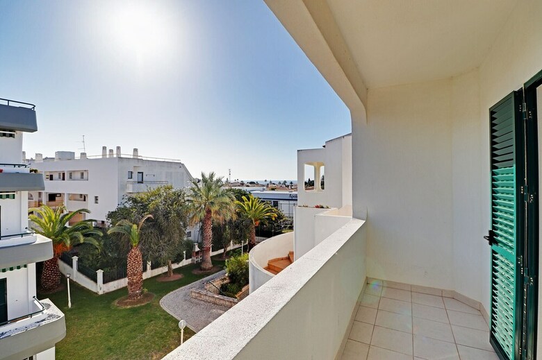 Apartamentos Albufeira Delight With Pool By Homing