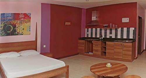 Aparthotel Cowrie Shell Beach Apartments