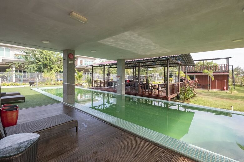 Hotel Oyo 89899 Cempaka Inn Chalet