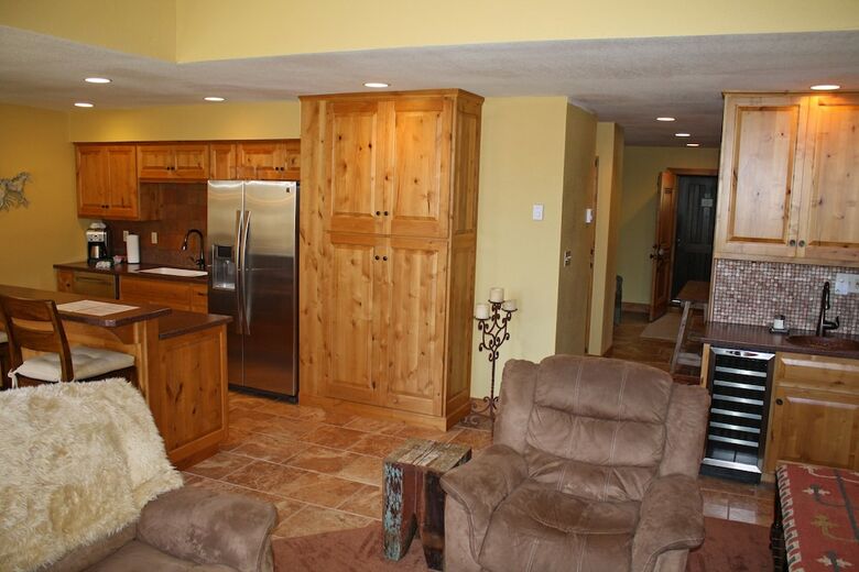 Cascade Village By The Ivy Group