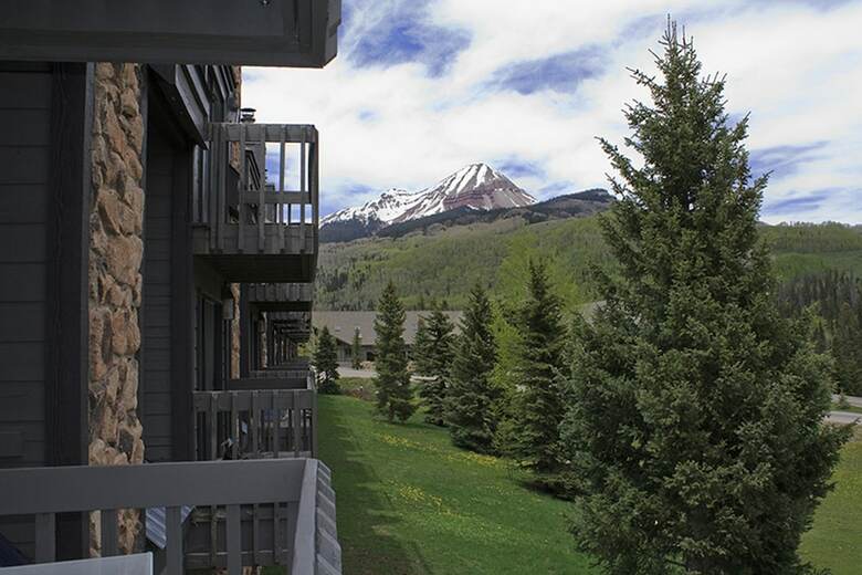 Cascade Village By The Ivy Group