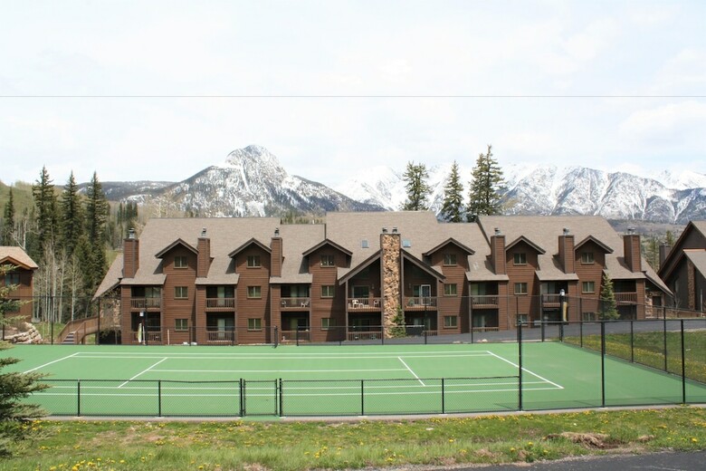 Cascade Village By The Ivy Group