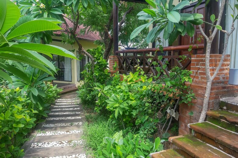 Hotel Oyo 3070 Villa Lovina Eco Lodge