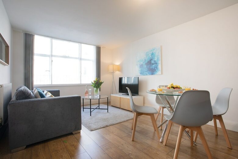 Apartamentos Rest & Recharge Regents Court 3bed 2bath