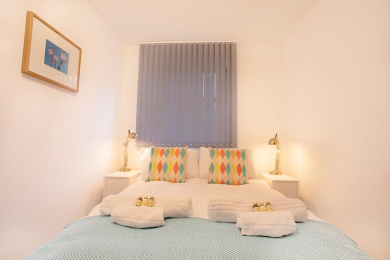 Apartamentos Rest & Recharge Regents Ct 3bed Sleeps 7