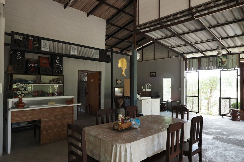 Hotel Oyo 733 T Resort