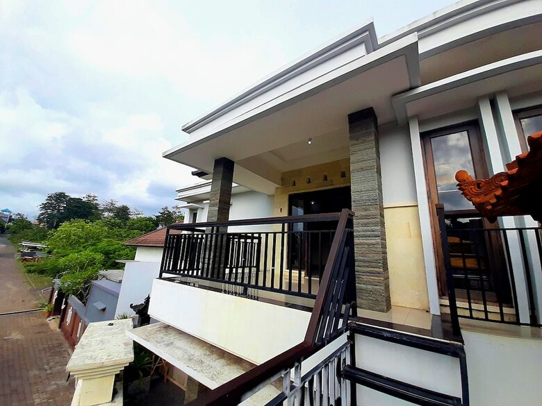 Hostal Safe House Bed And Breakfast - Hostel (Adults Ony)