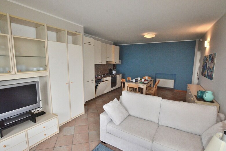 Apartment Montegolo Four With Pool And Lake View