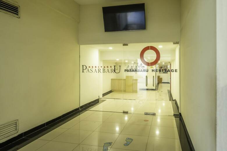 Oyo Collection O 22 Hotel Pasar Baru