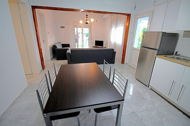 Aparthotel Sky Rays Luxury Apartments