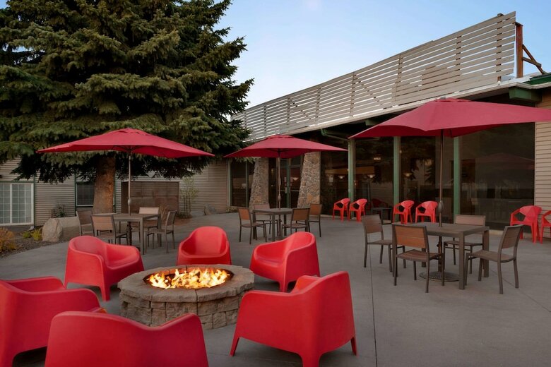 Hotel Ramada By Wyndham Spokane Airport