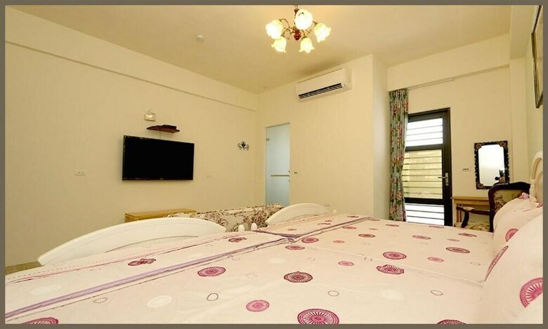 Hotel George Garden Homestay