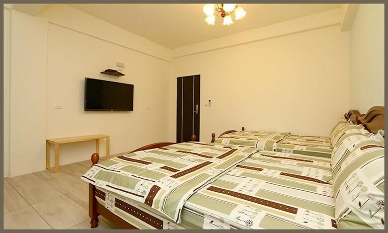 Hotel George Garden Homestay