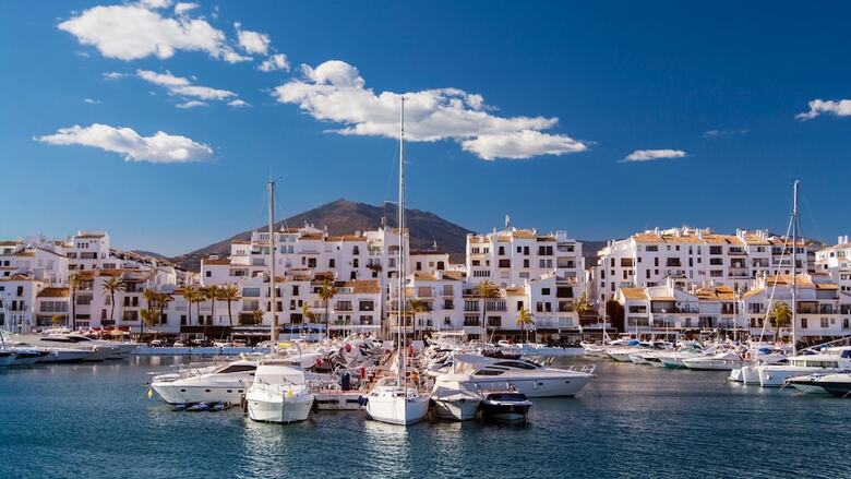 Apartamentos Oleholidays Larysol Centro Marbella