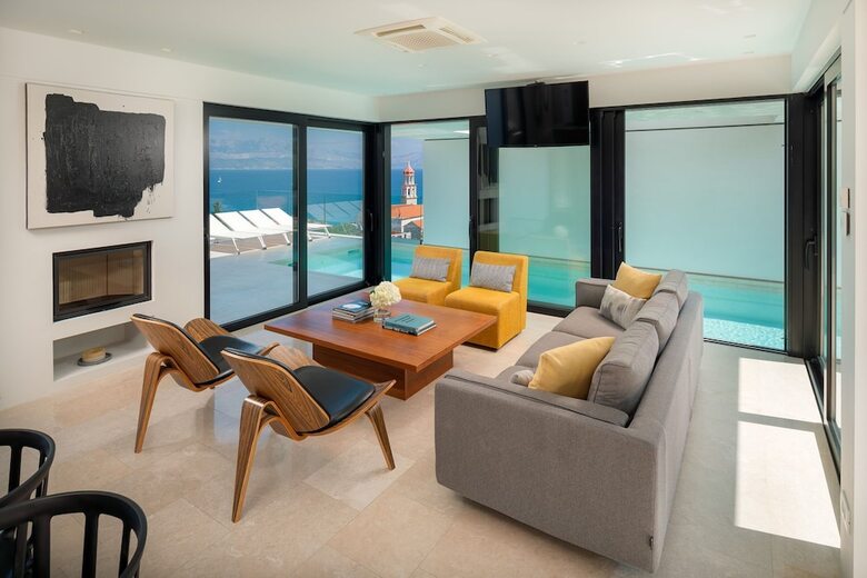 Luxury Villa Dominus With Swimming Pool