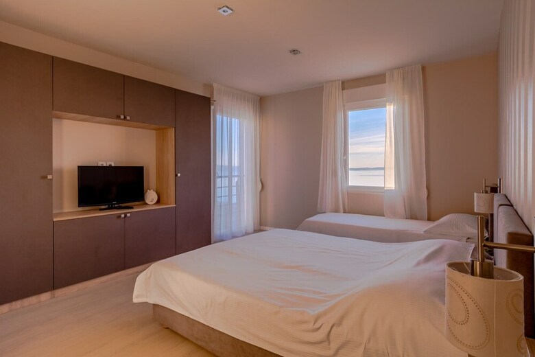 Luxury Villa White Velvet With Pool