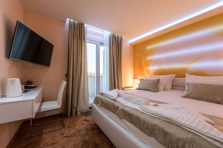 Hotel Adriatica Dream Luxury Accommodation