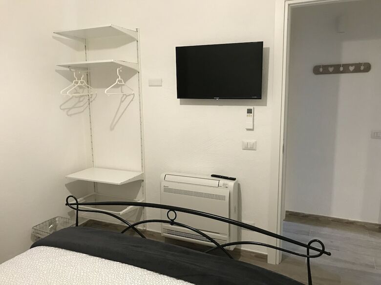 Hotel Acquazzurra Guest House