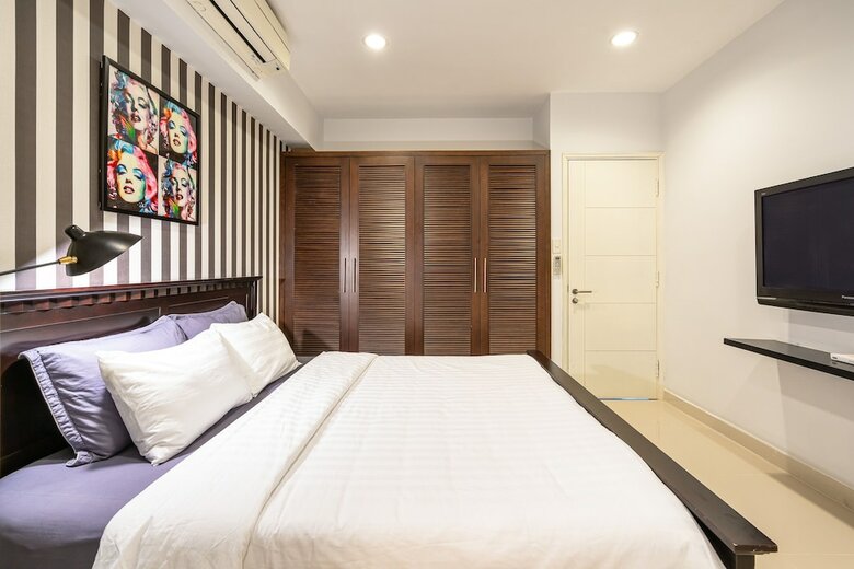 Bed & Breakfast Saigon Suites Collection By Idg In D1
