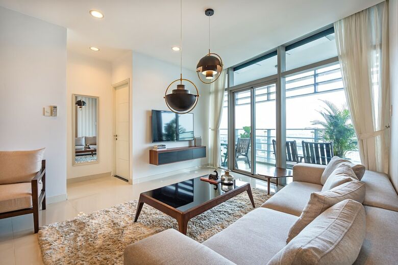 Bed & Breakfast Saigon Suites Collection By Idg In D1