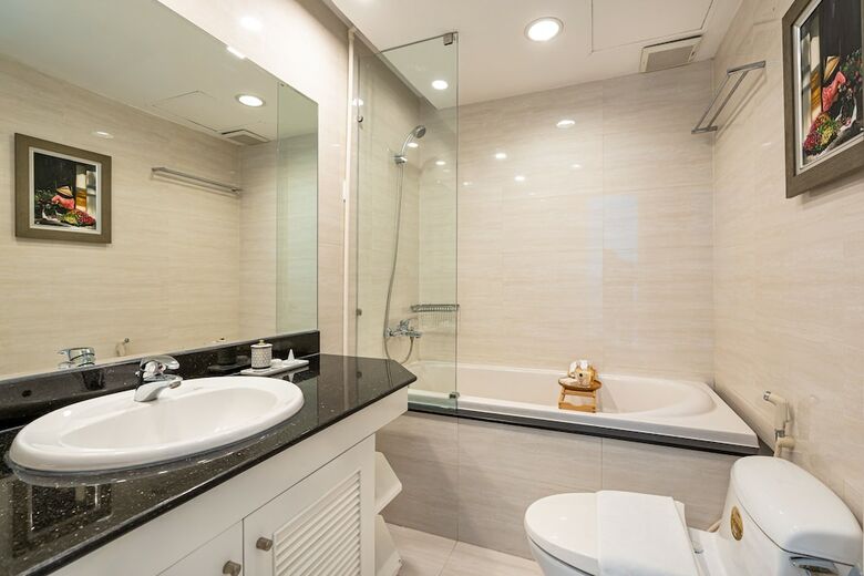 Bed & Breakfast Saigon Suites Collection By Idg In D1